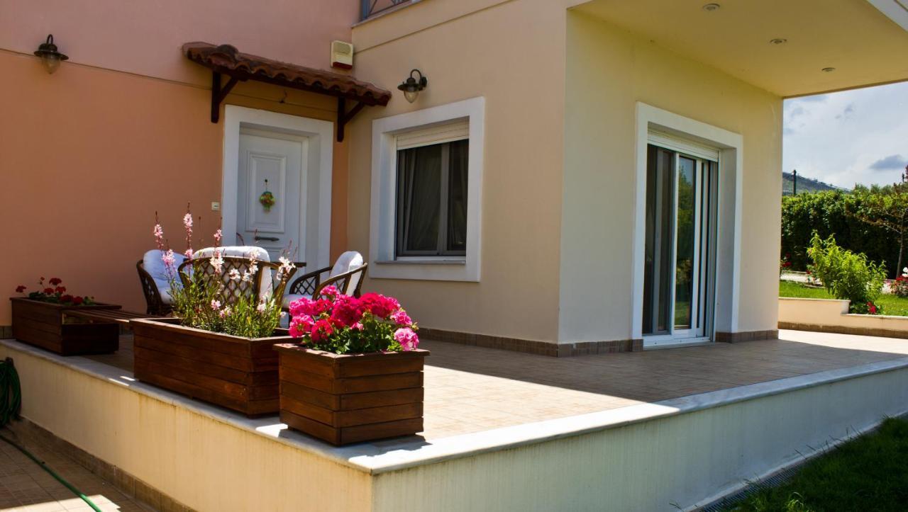 Brina'S Luxury Apartments Agioi Apostoloi  Exterior foto